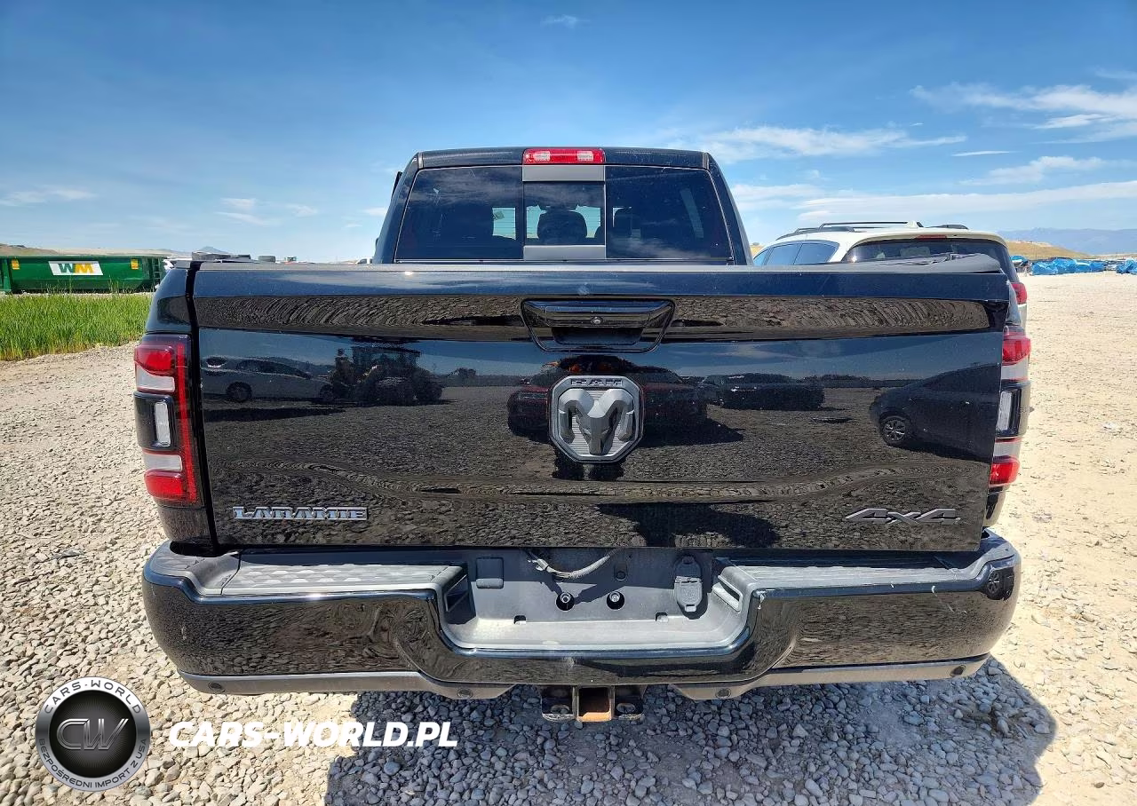 2024 Ram 2500 Laramie Crew Cab 4X4 6'4 Box VIN:3C6UR5NL5RG190093 - 6