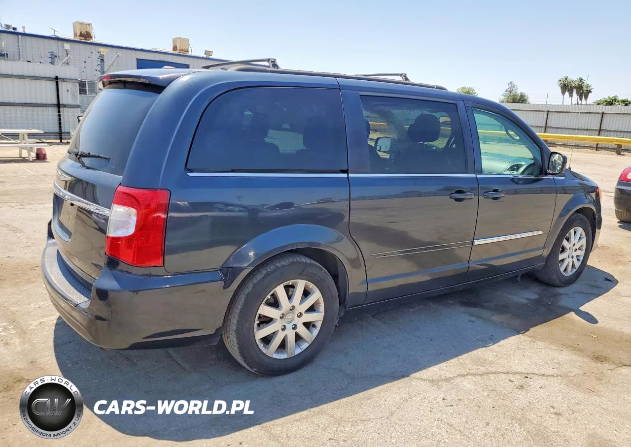 2014 Chrysler Town & Country Touring VIN:2C4RC1BG3ER444095 - 3