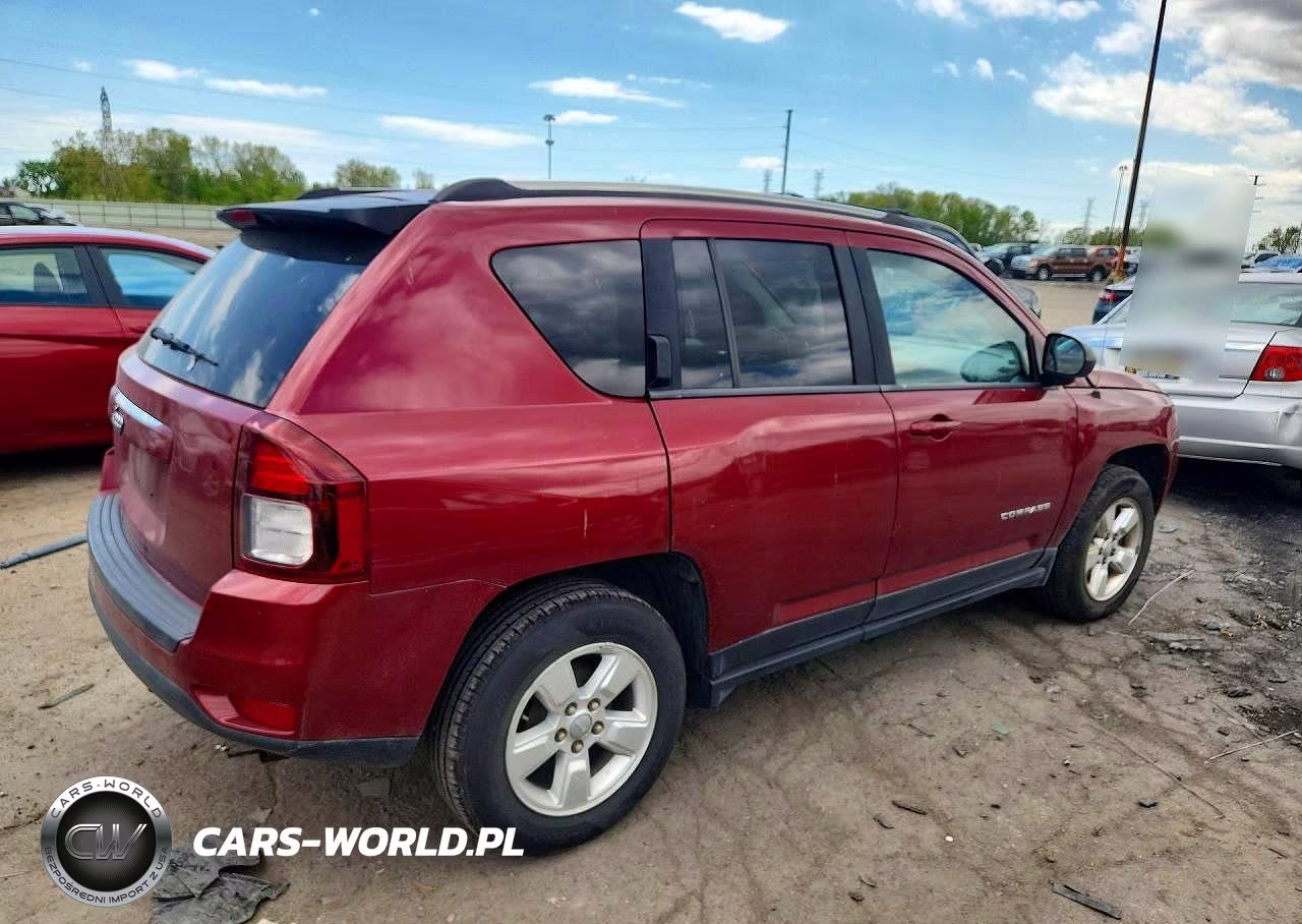 2014 Jeep Compass Sport VIN:1C4NJCBA8ED843857 - 3