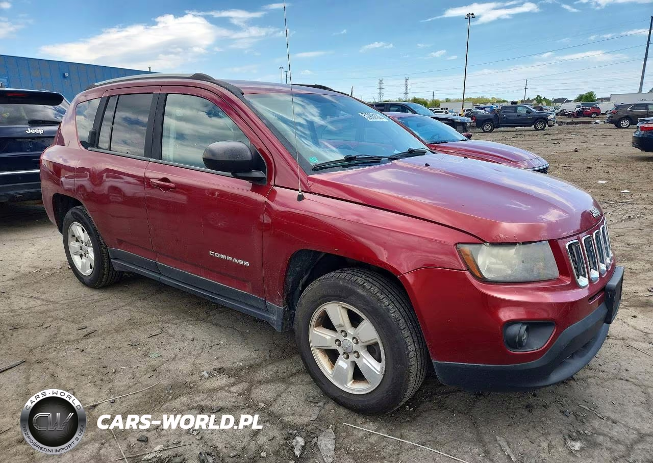 2014 Jeep Compass Sport VIN:1C4NJCBA8ED843857 - 4