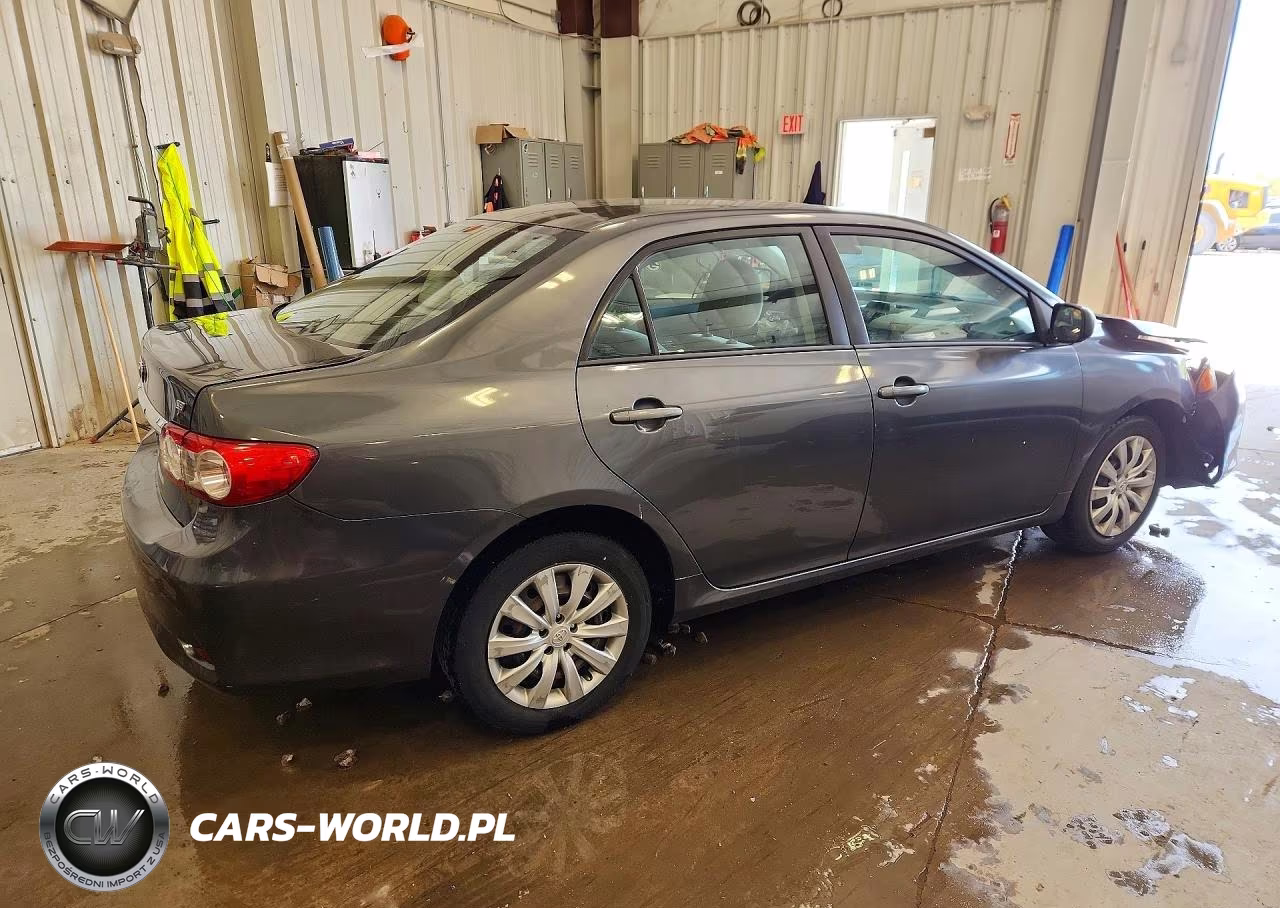 2012 Toyota Corolla Le VIN:2T1BU4EEXCC888761 - 3