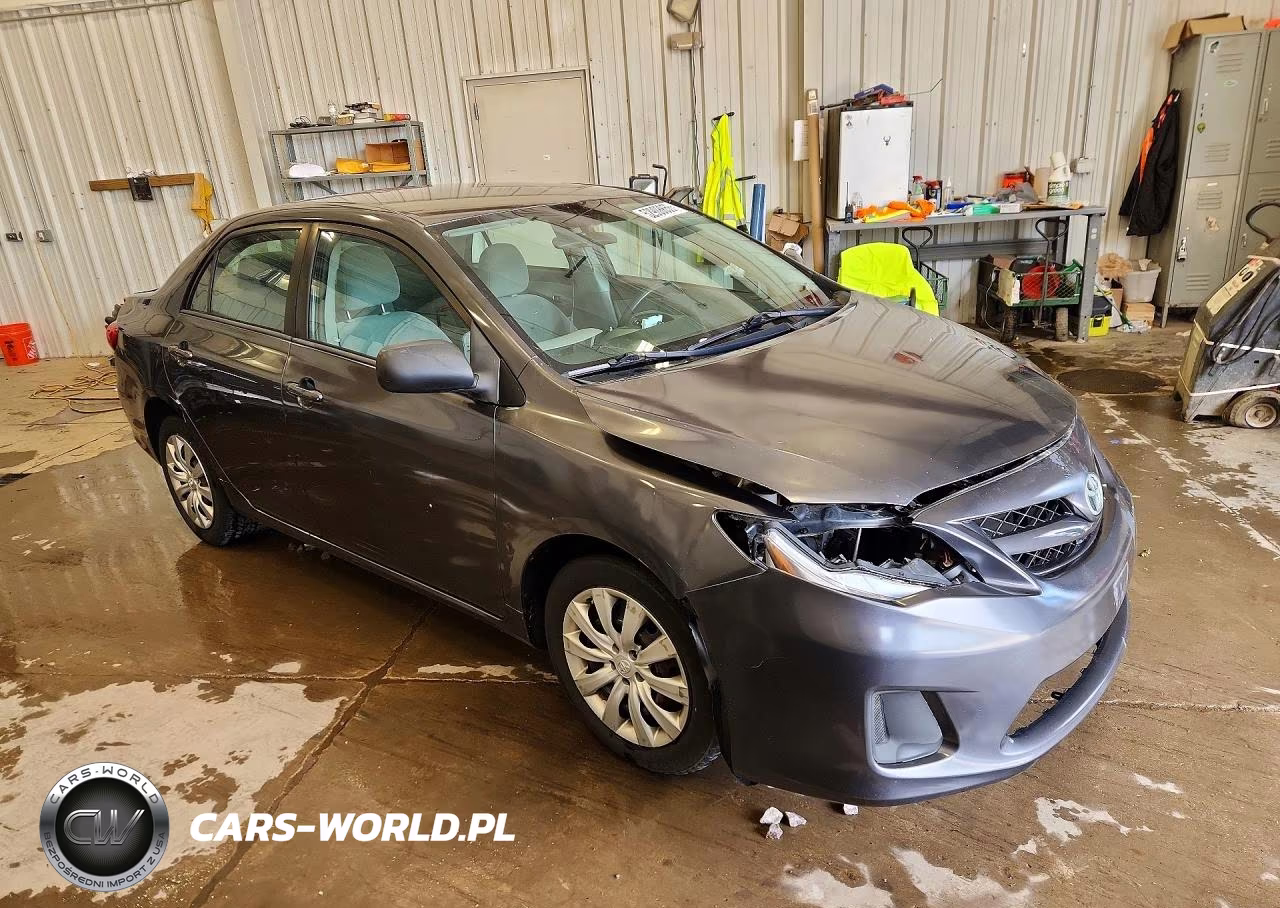 2012 Toyota Corolla Le VIN:2T1BU4EEXCC888761 - 4
