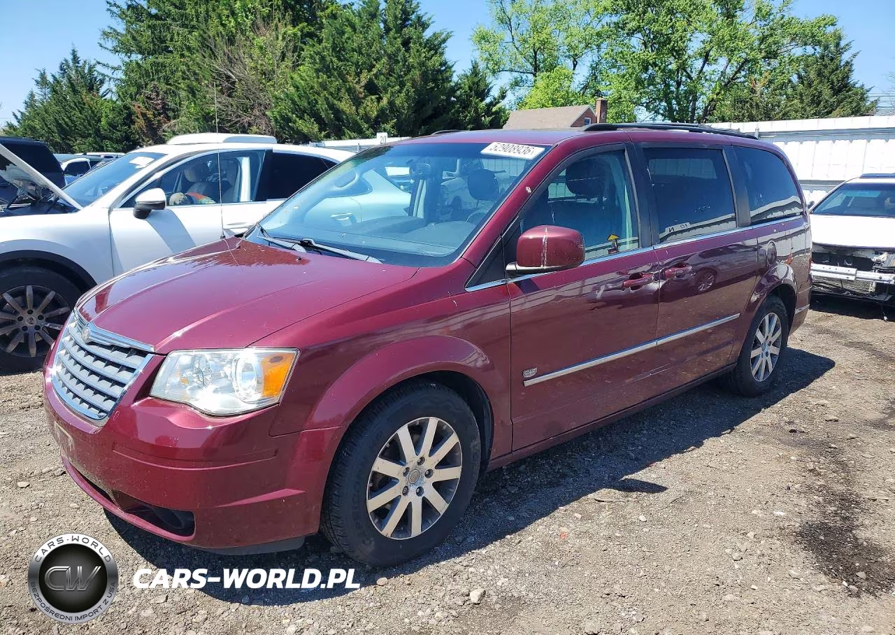 2009 Chrysler Town & Country Touring