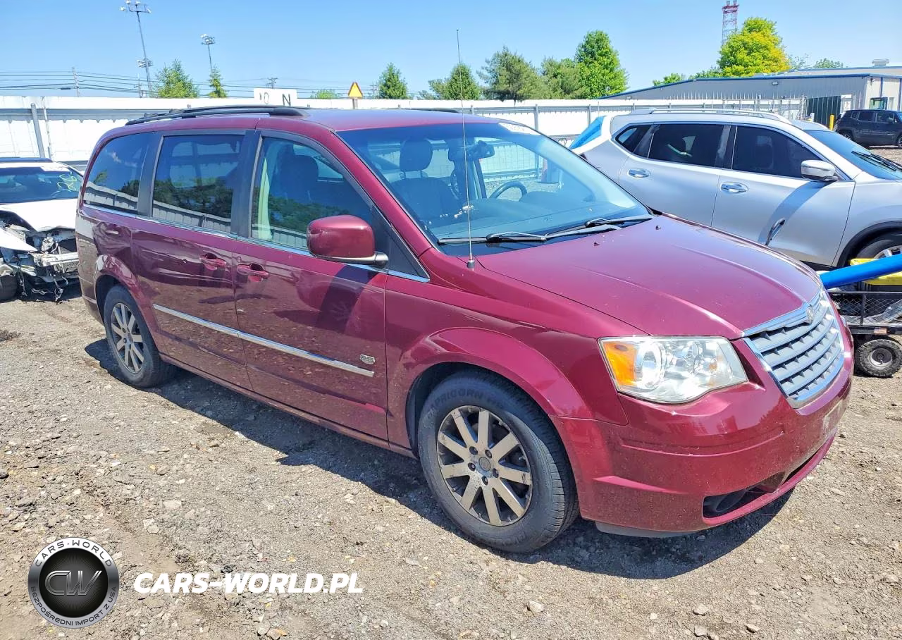 2009 Chrysler Town & Country Touring VIN:2A8HR54X59R661497 - 4
