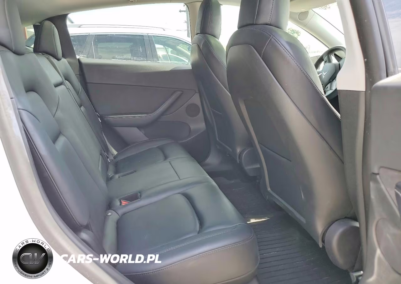 2022 Tesla Model Y VIN:7SAYGDEFXNF312387 - 10