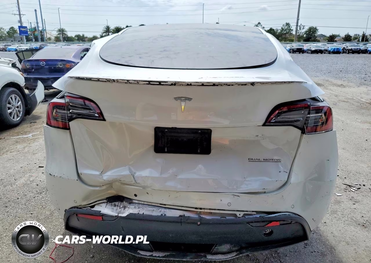 2022 Tesla Model Y VIN:7SAYGDEFXNF312387 - 6