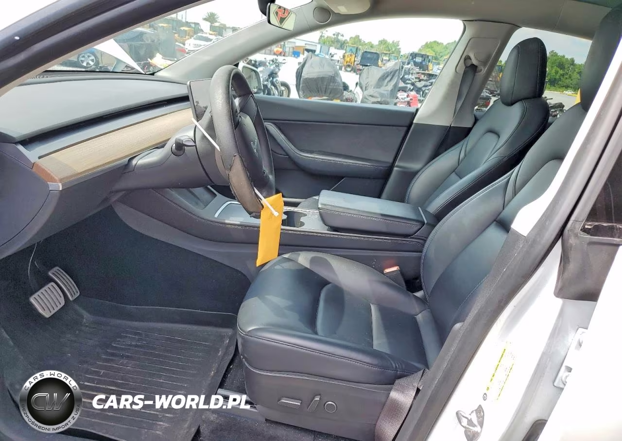 2022 Tesla Model Y VIN:7SAYGDEFXNF312387 - 7