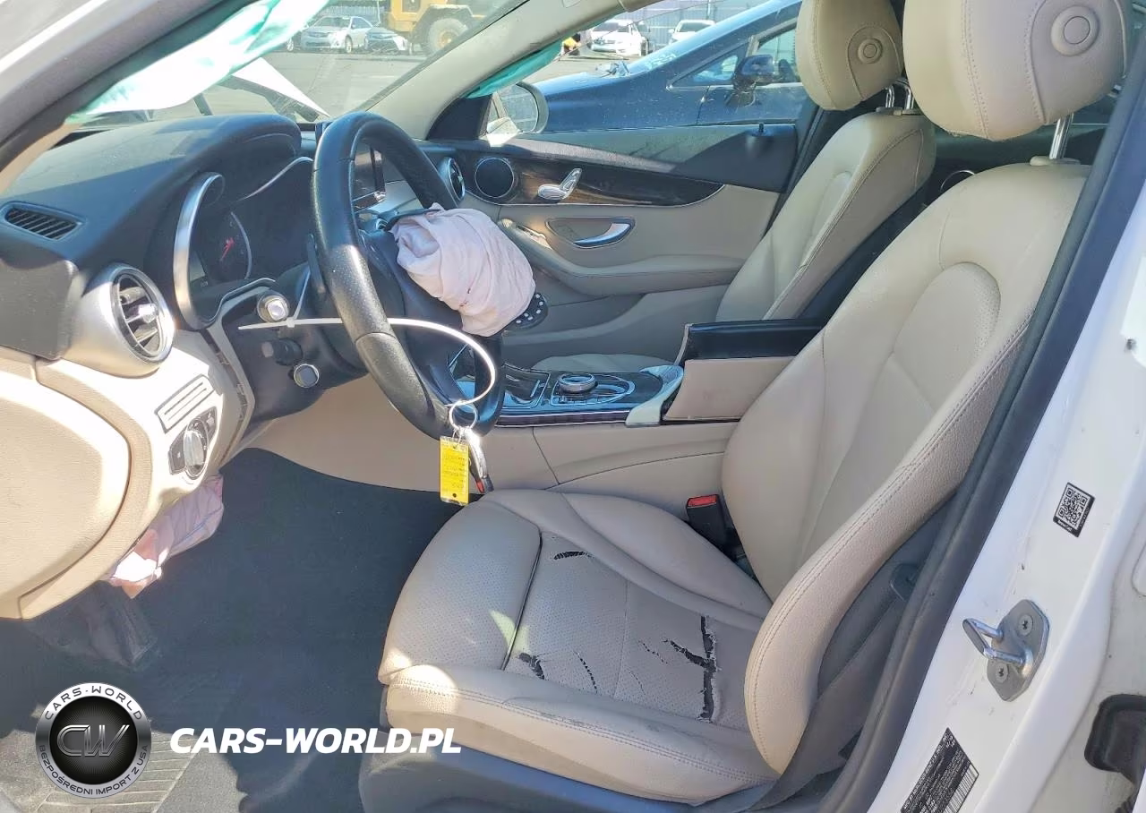 2017 Mercedes-Benz C 300 VIN:55SWF4JB7HU203558 - 7