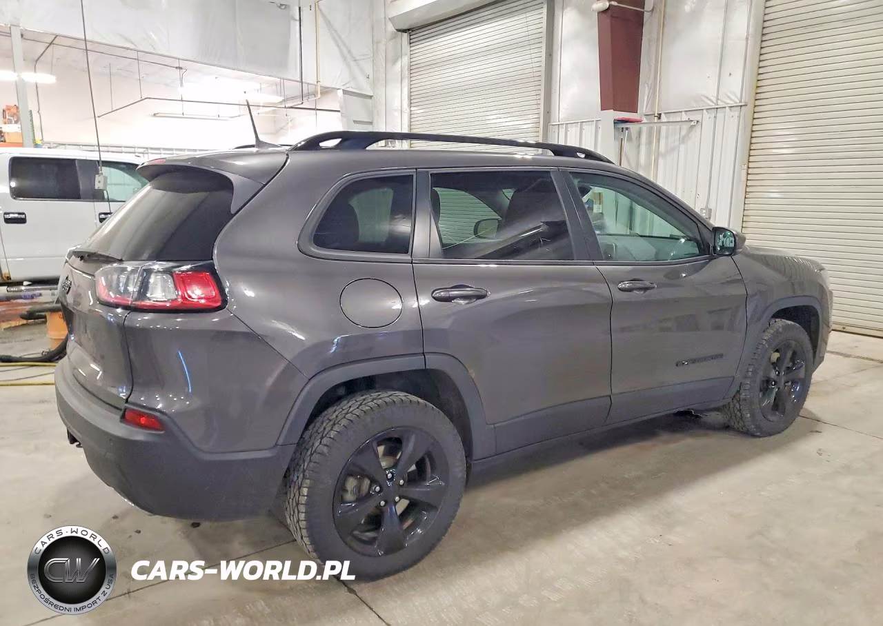 2019 Jeep Cherokee Latitude Plus VIN:1C4PJMLX0KD299299 - 3