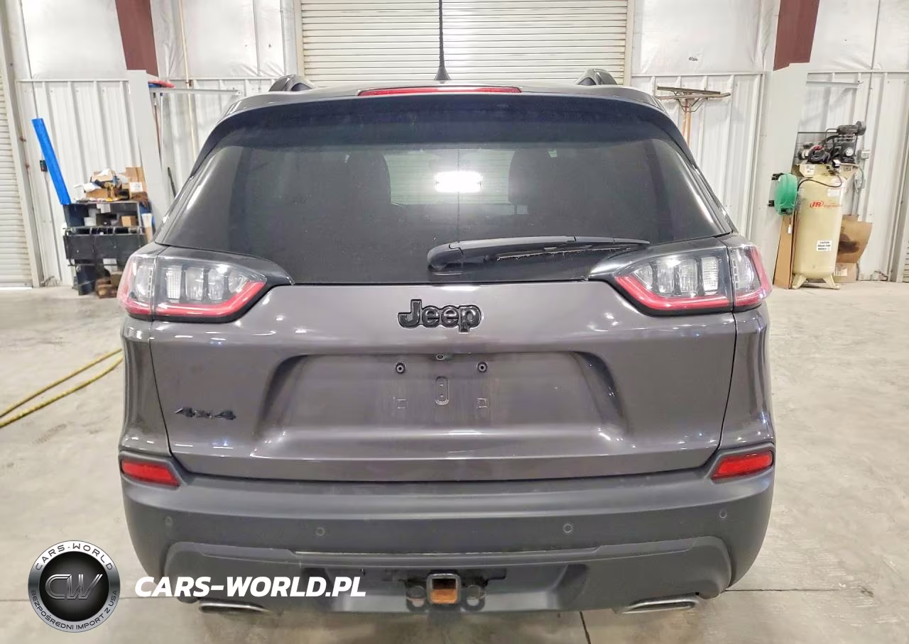2019 Jeep Cherokee Latitude Plus VIN:1C4PJMLX0KD299299 - 6