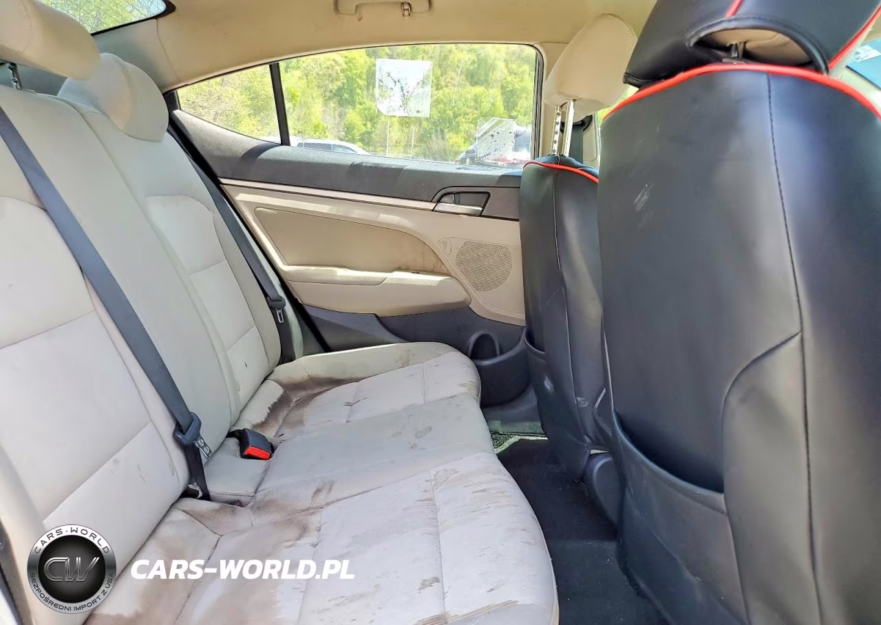 2018 Hyundai Elantra Sel VIN:5NPD84LF4JH236589 - 10