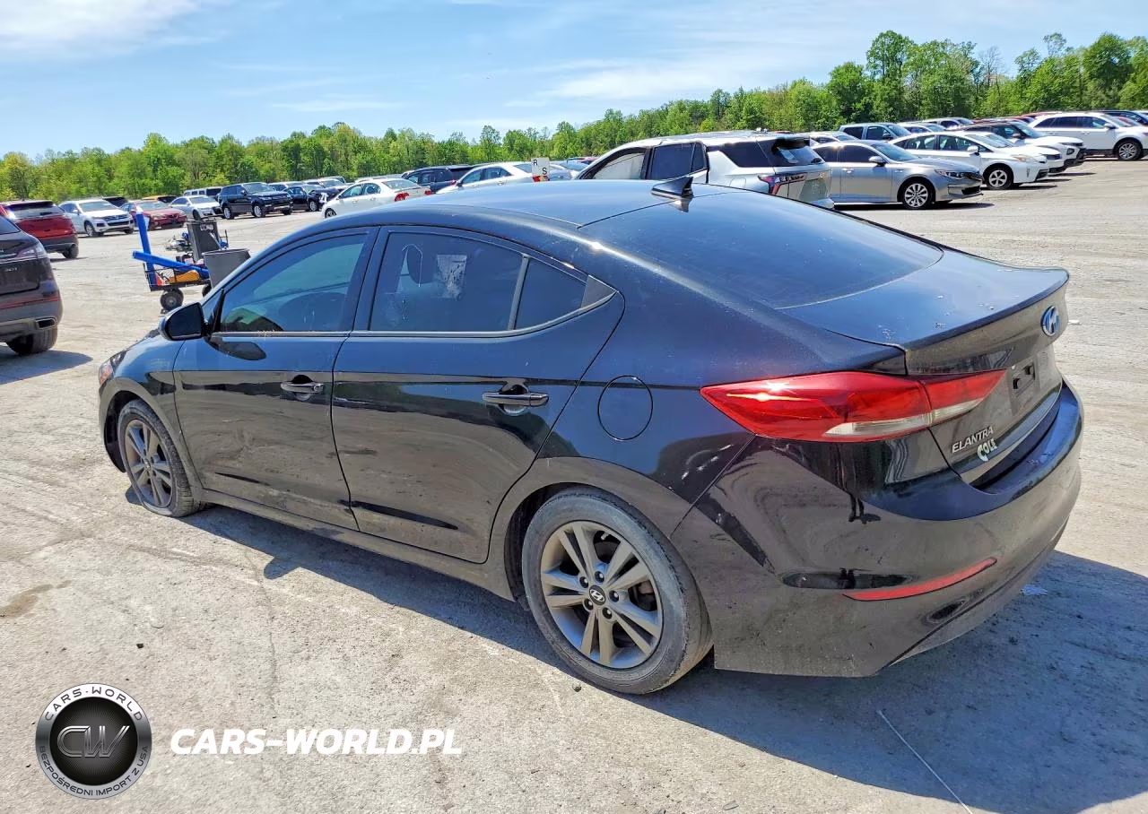 2018 Hyundai Elantra Sel VIN:5NPD84LF4JH236589 - 2