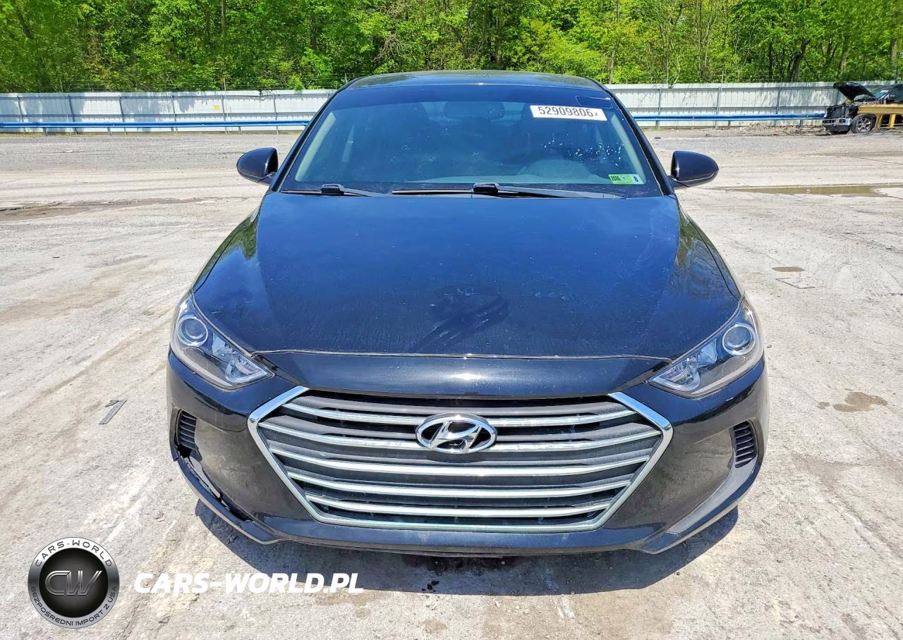 2018 Hyundai Elantra Sel VIN:5NPD84LF4JH236589 - 5