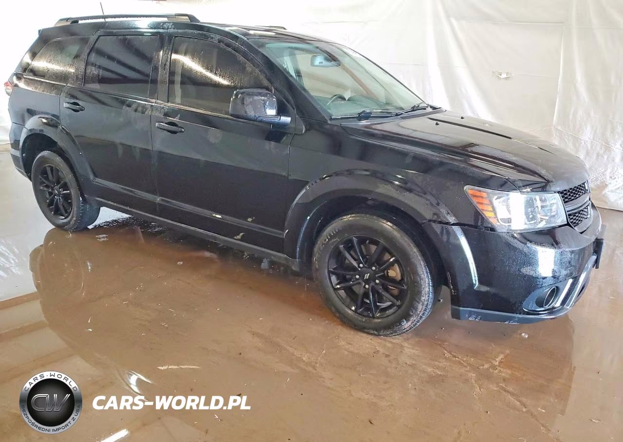 2019 Dodge Journey Se VIN:3C4PDCBB0KT848436 - 4
