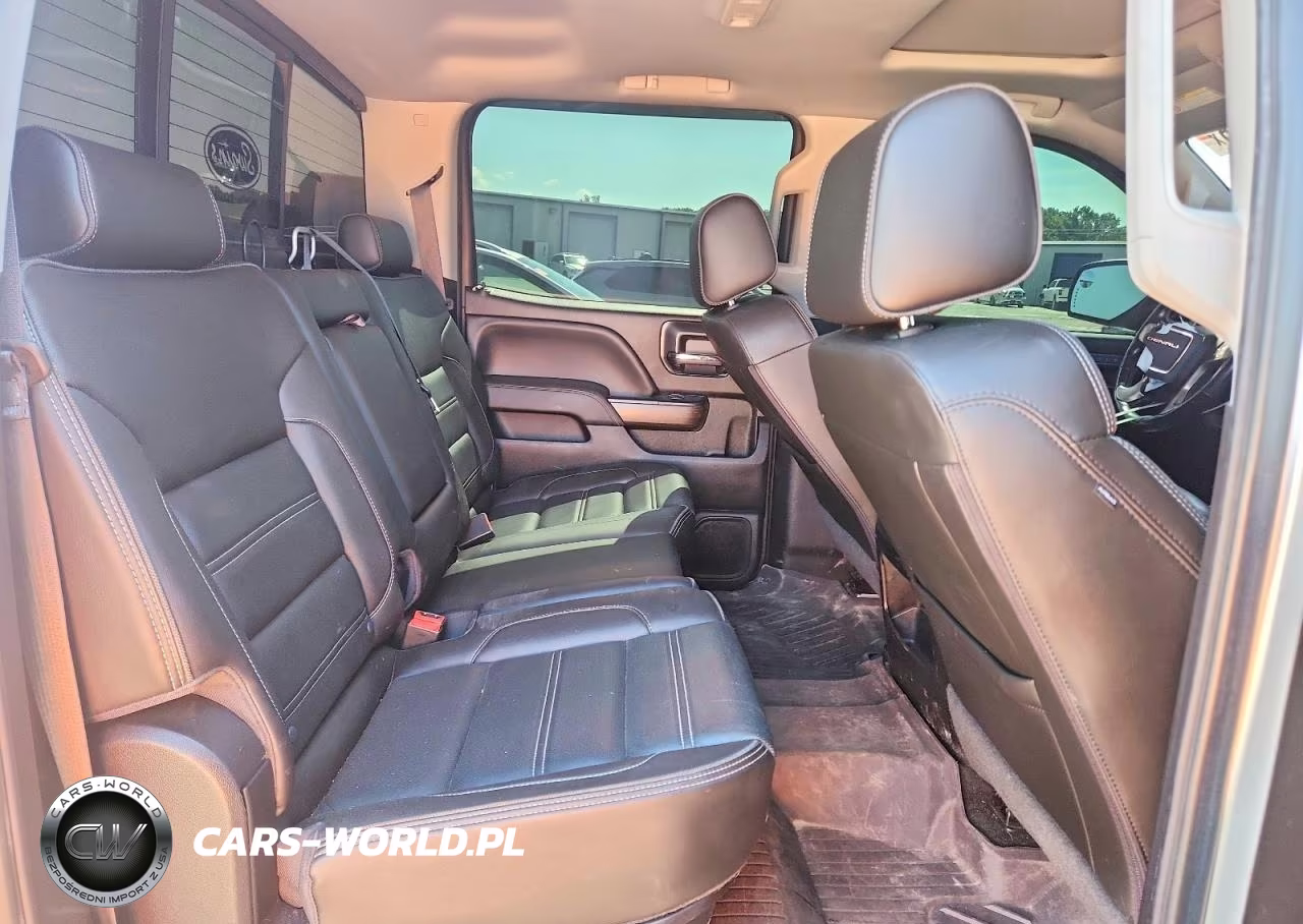 2018 GMC Sierra K2500 Denali VIN:1GT12UEY5JF224500 - 10