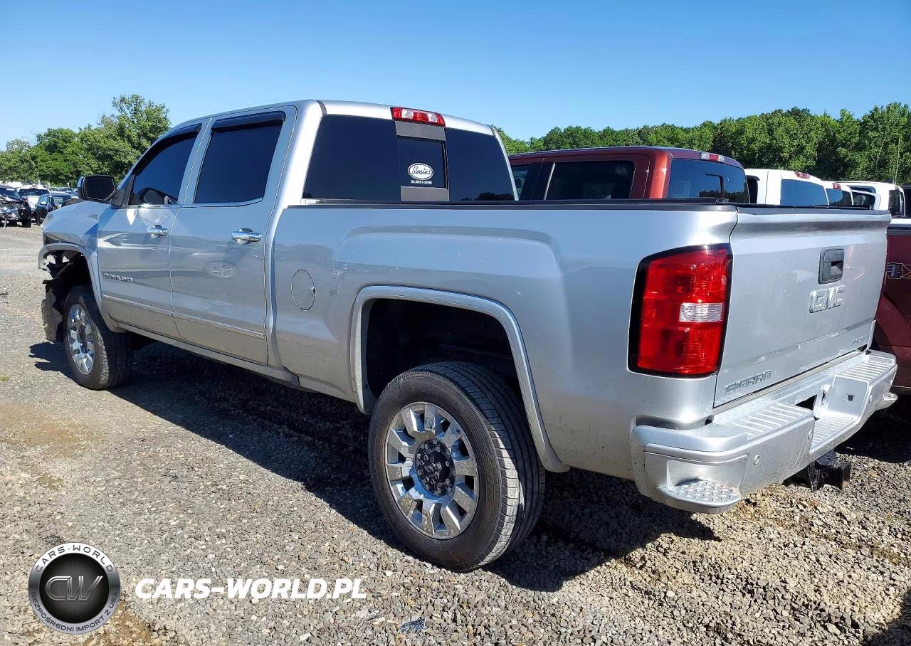 2018 GMC Sierra K2500 Denali VIN:1GT12UEY5JF224500 - 2