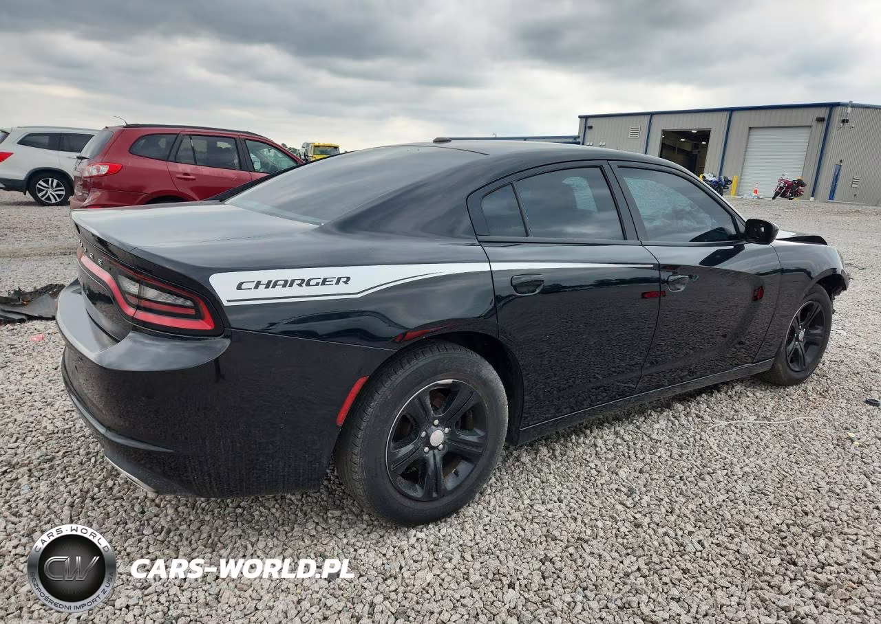 2019 Dodge Charger Sxt VIN:2C3CDXBG6KH713069 - 3