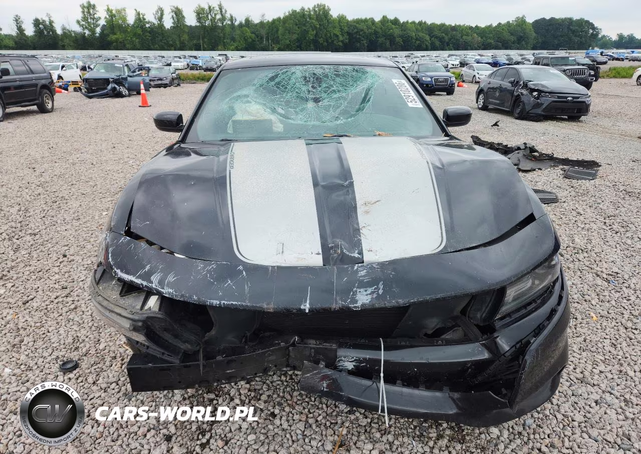 2019 Dodge Charger Sxt VIN:2C3CDXBG6KH713069 - 5