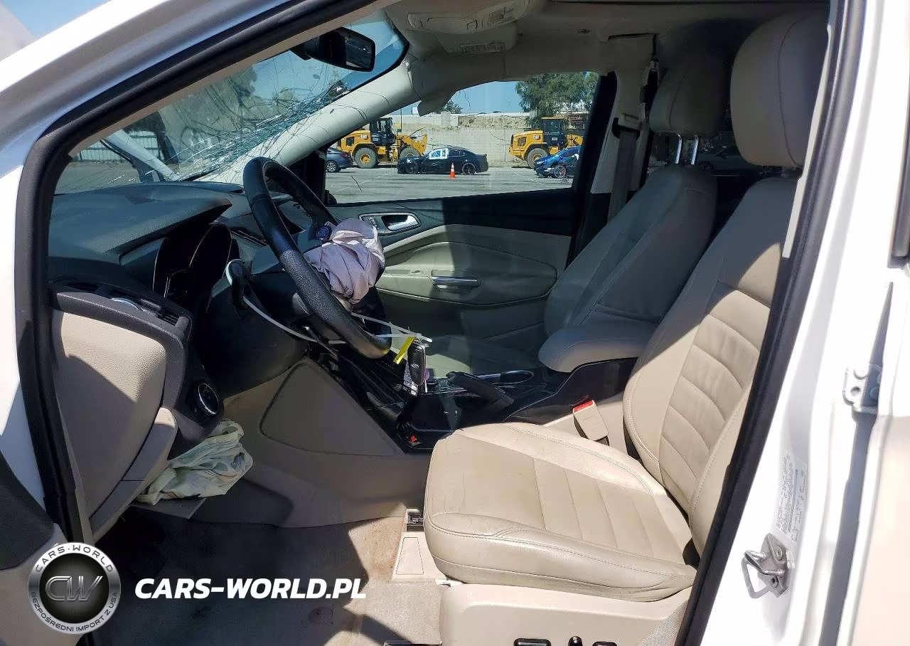2014 Ford Escape Titanium VIN:1FMCU0J9XEUD80670 - 7