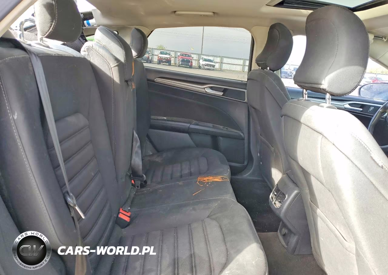2018 Ford Fusion Se Hybrid VIN:3FA6P0LU5JR131971 - 10