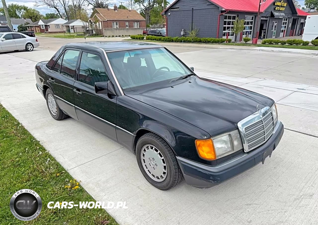 1993 Mercedes-Benz 300 E 2.8