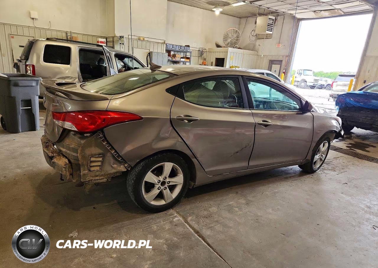 2012 Hyundai Elantra Gls VIN:5NPDH4AE8CH142986 - 3