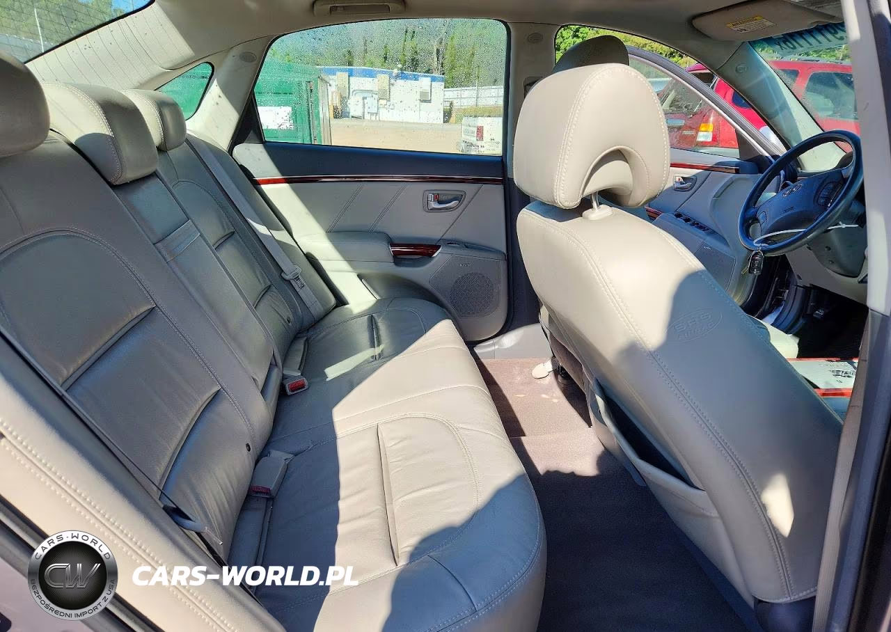 2008 Hyundai Azera Limited VIN:KMHFC46F78A304531 - 10