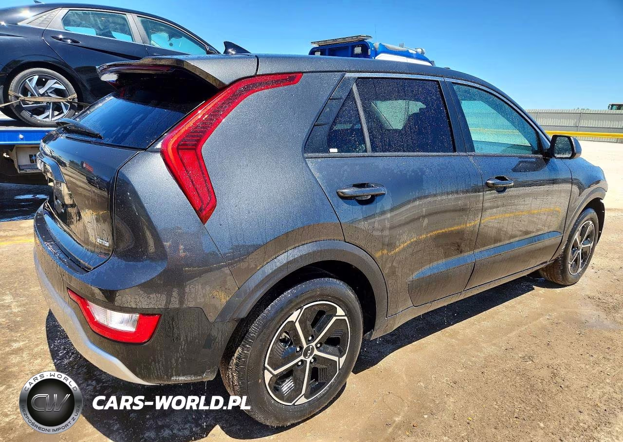2026 Kia Niro Lx VIN:KNDCP3LE3T5319448 - 3