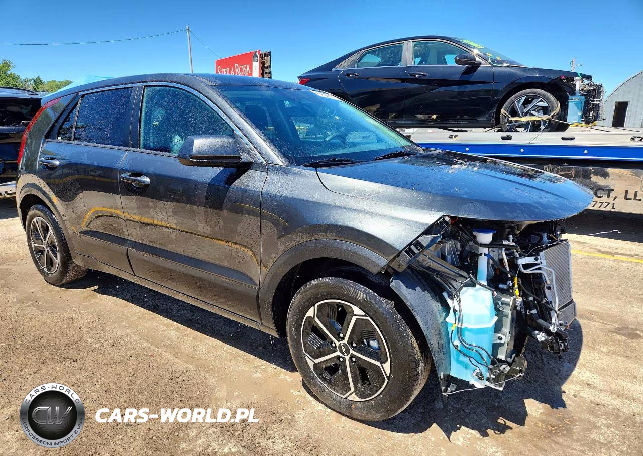 2026 Kia Niro Lx VIN:KNDCP3LE3T5319448 - 4