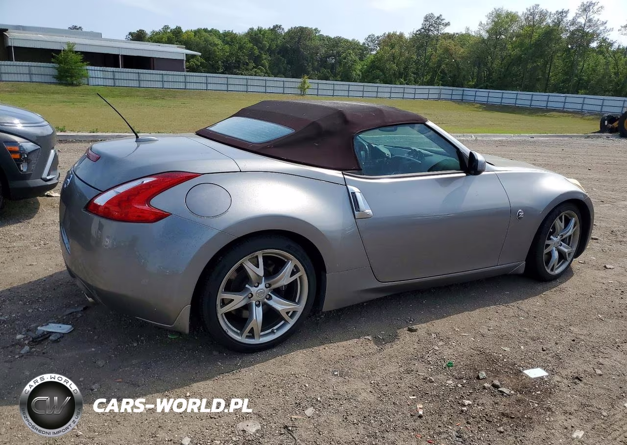 2010 Nissan 370Z Roadster VIN:JN1AZ4FHXAM303850 - 3