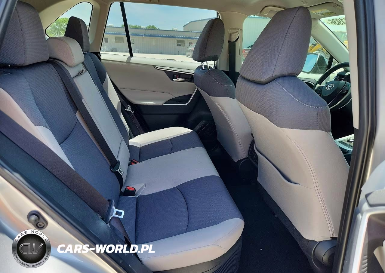 2025 Toyota Rav4 Hybrid Xle VIN:JTMRWRFV7SJ067706 - 11