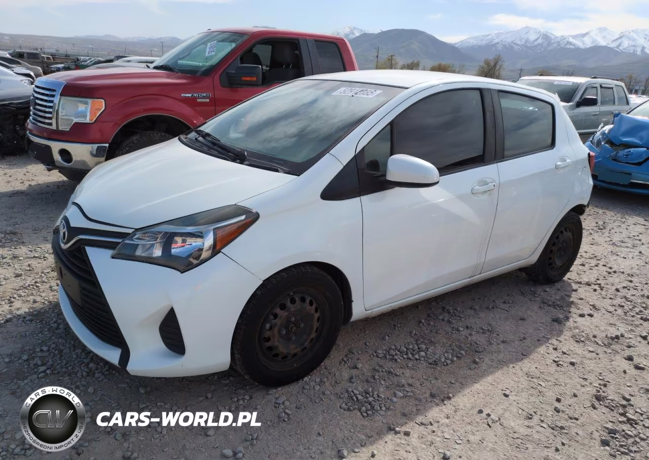 2015 TOYOTA YARIS 