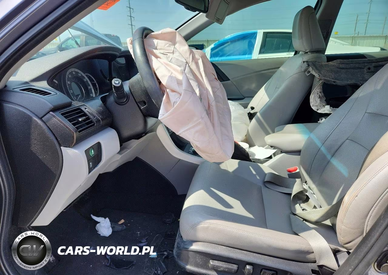 2013 Honda Accord Touring VIN:1HGCR3F91DA026604 - 7