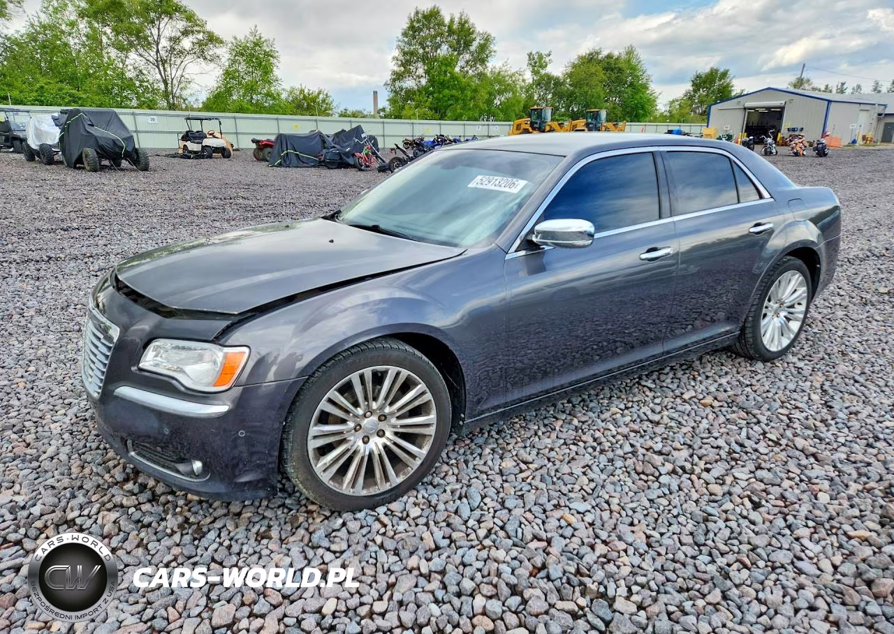 2013 Chrysler 300C