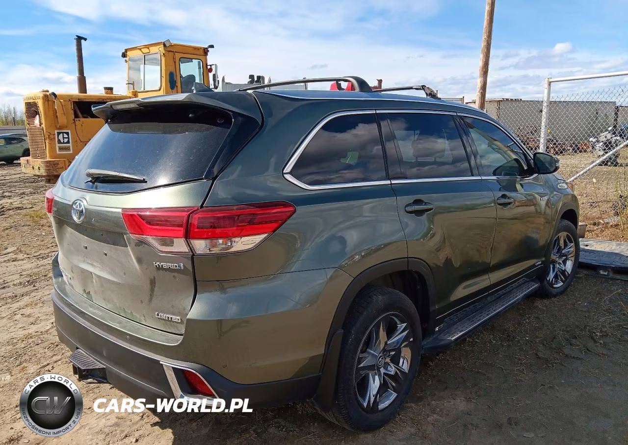 2019 Toyota Highlander Hybrid Limited Platinum VIN:5TDDGRFH3KS066816 - 3