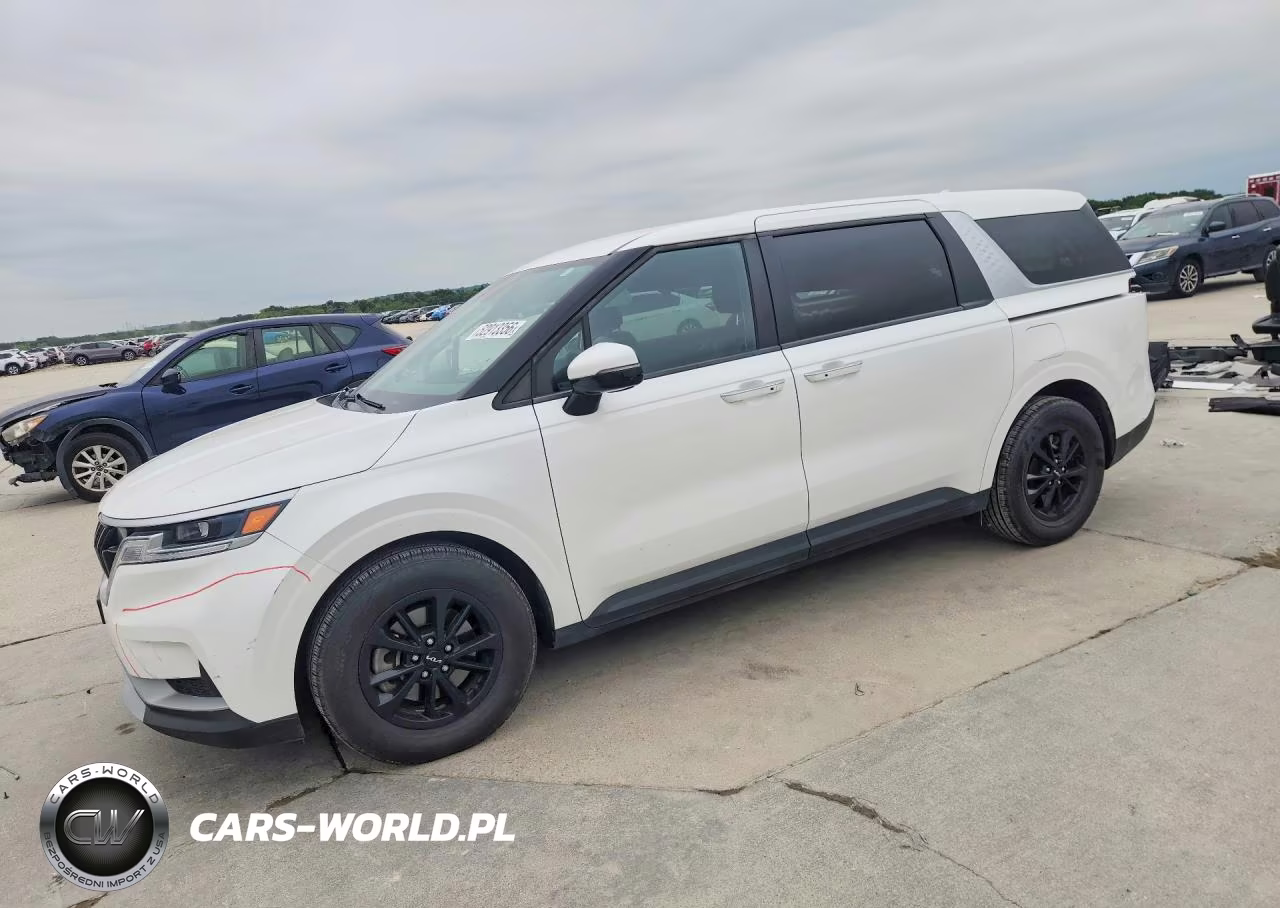 2022 Kia Carnival Lx
