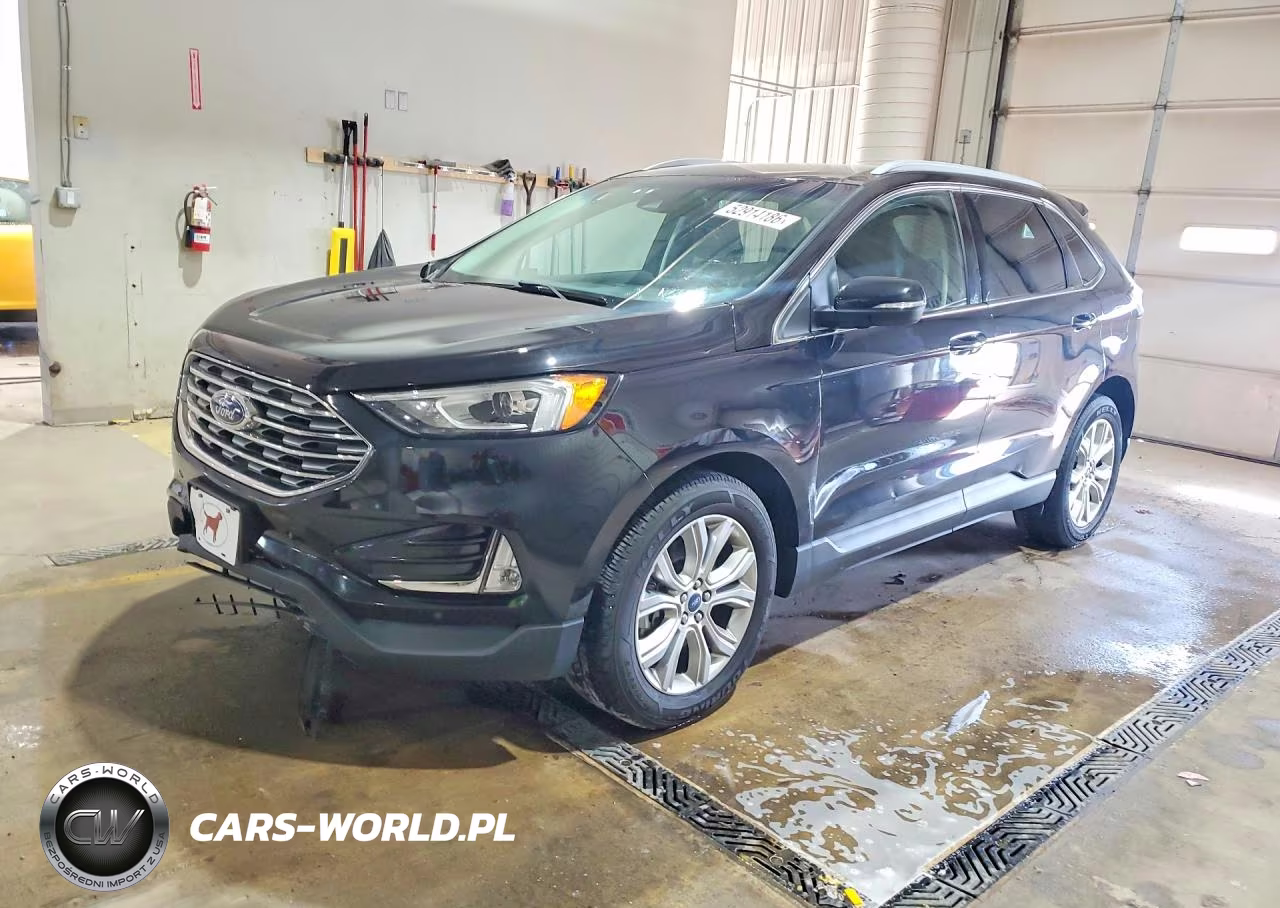 2020 Ford Edge Titanium – zdjęcie 1 z 13