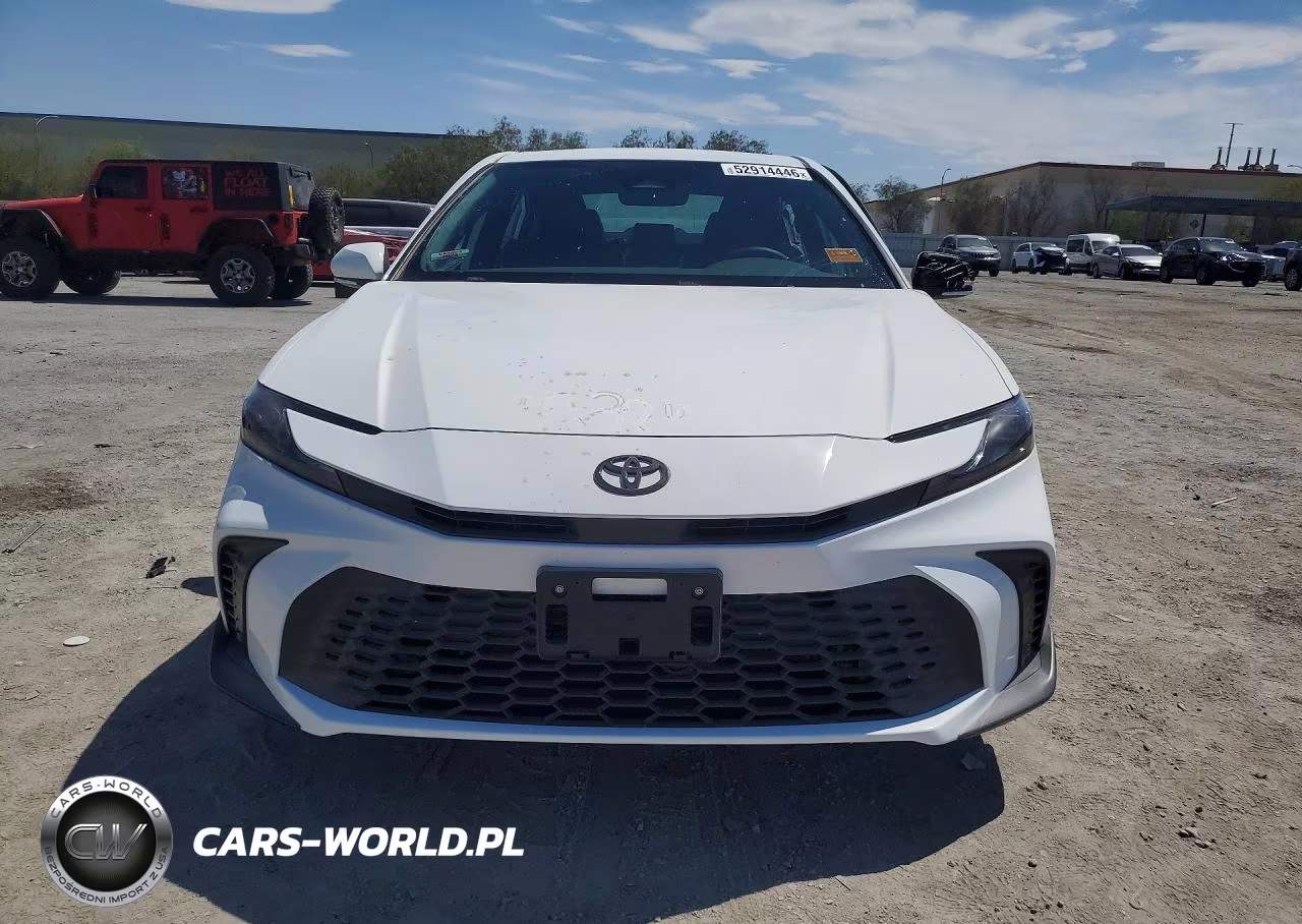 2026 Toyota Camry Se VIN:4T1DAACK6TU736970 - 5