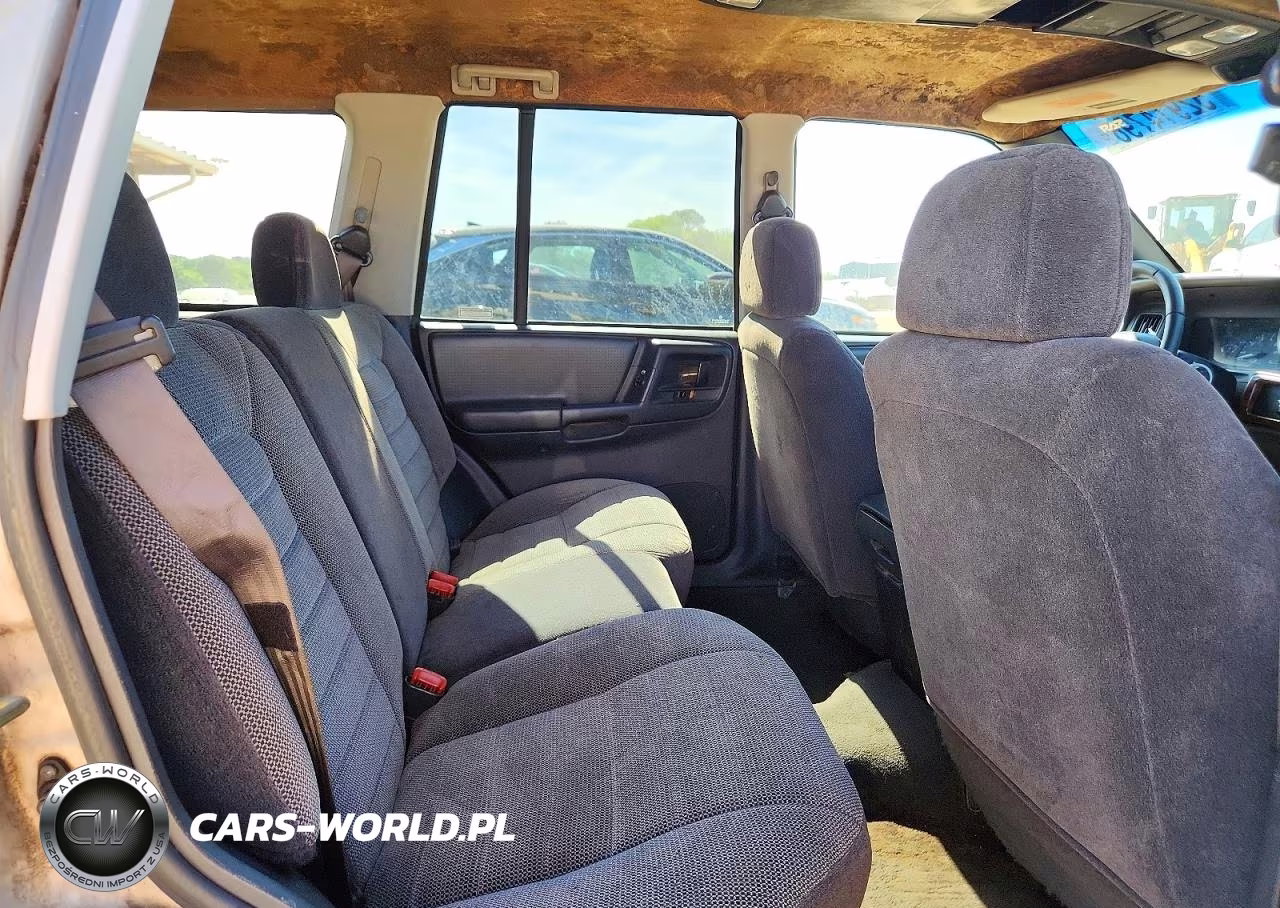 1998 Jeep Grand Cherokee Laredo VIN:1J4FX58S5WC340903 - 10