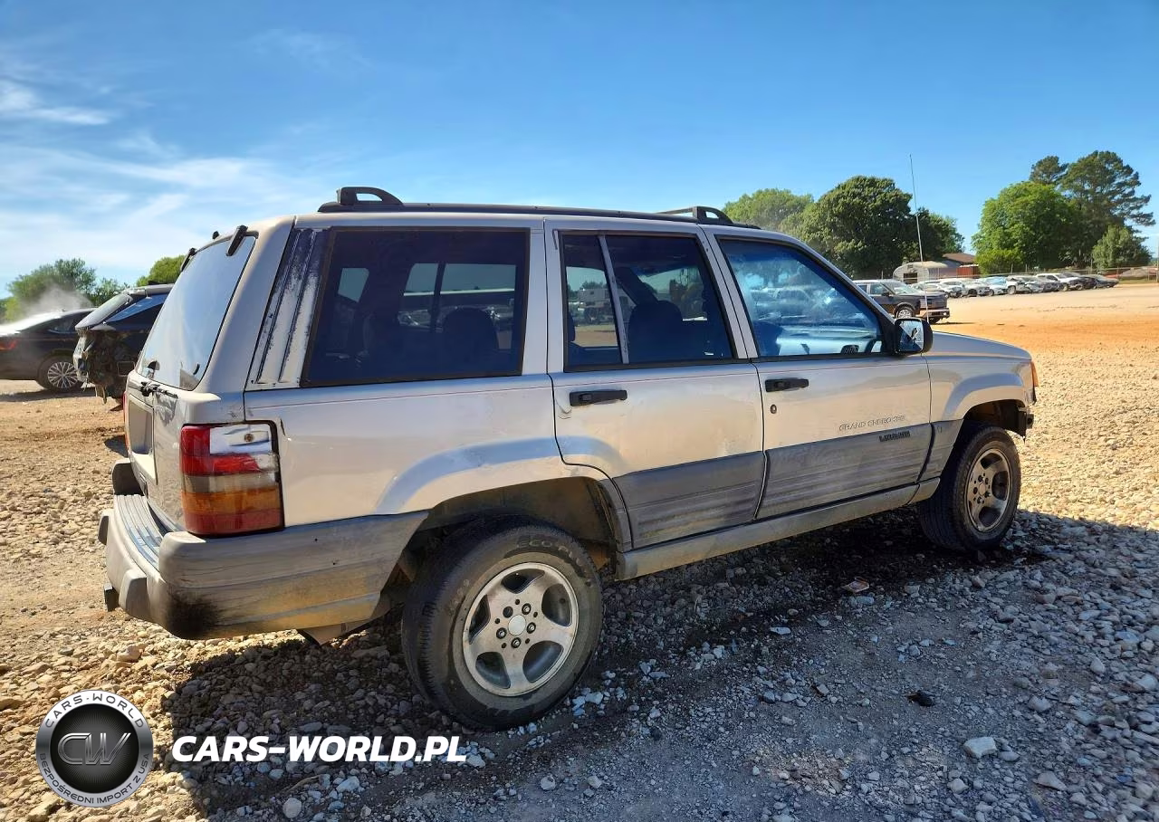 1998 Jeep Grand Cherokee Laredo VIN:1J4FX58S5WC340903 - 3