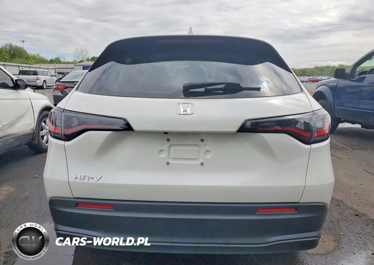 2023 Honda Hr-V Lx VIN:3CZRZ2H36PM742654 - 6