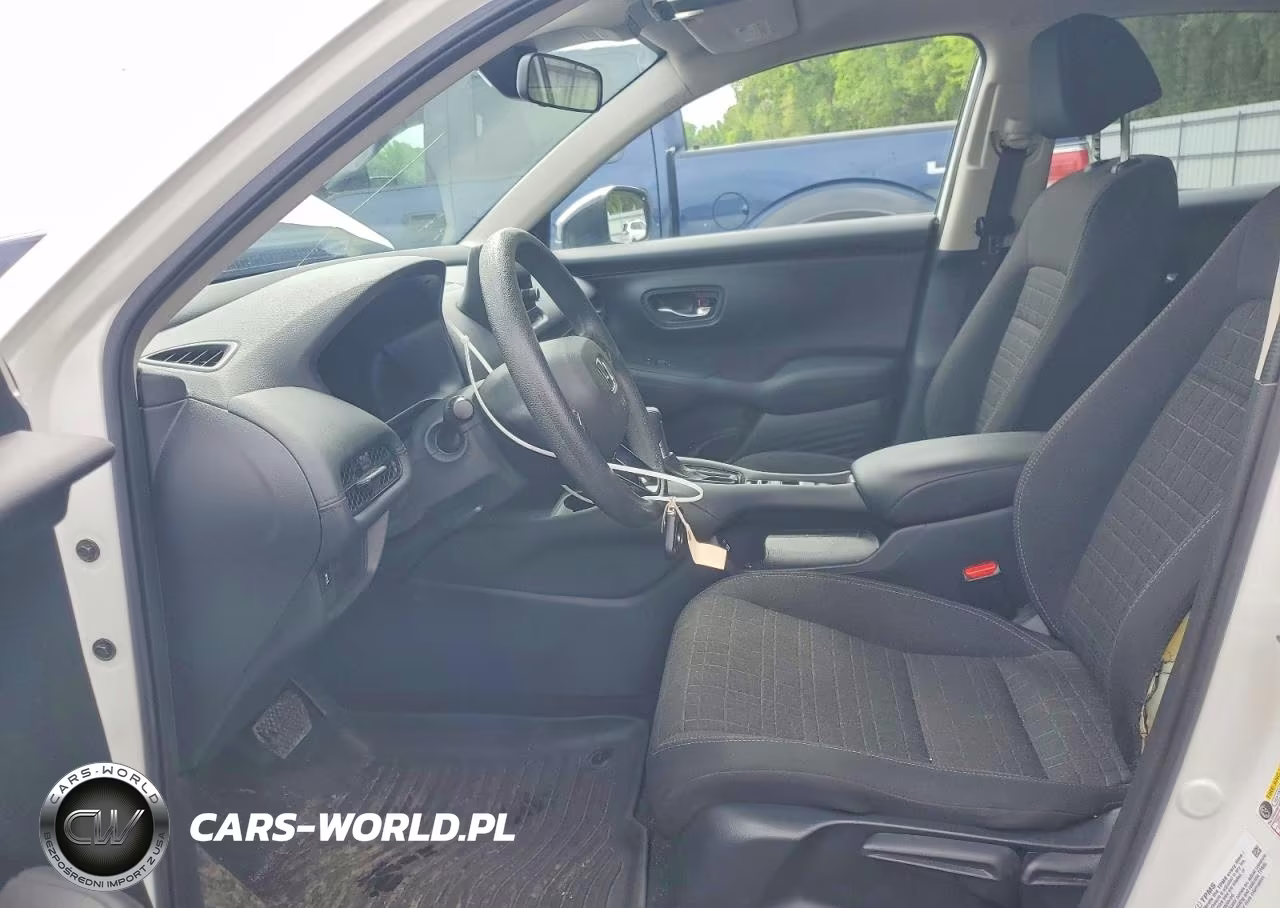 2023 Honda Hr-V Lx VIN:3CZRZ2H36PM742654 - 7