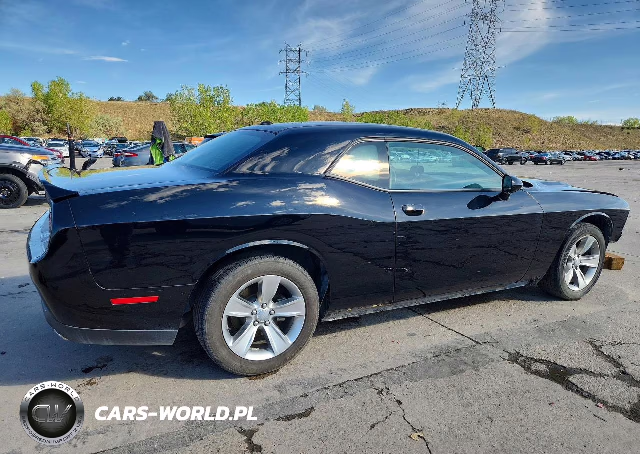 2022 Dodge Challenger Sxt VIN:2C3CDZAG4NH260376 - 3