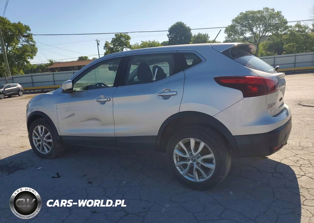 2018 Nissan Rogue Sport S VIN:JN1BJ1CR8JW259150 - 2