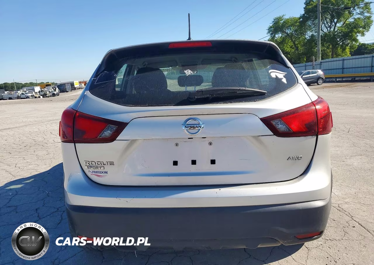 2018 Nissan Rogue Sport S VIN:JN1BJ1CR8JW259150 - 6