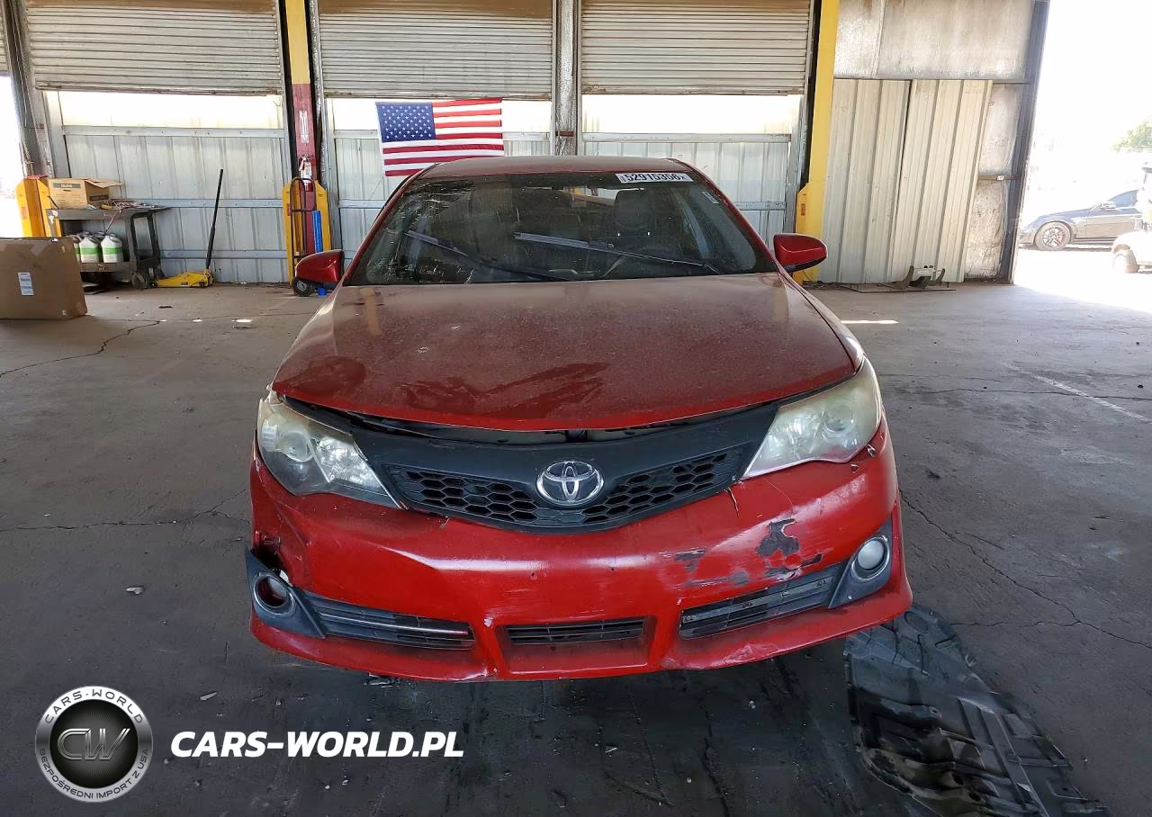 2014 Toyota Camry Se VIN:4T1BF1FK6EU805566 - 5