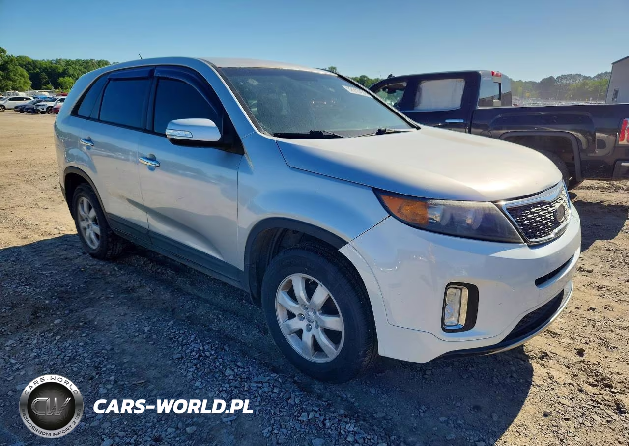 KIA SORENTO LX VIN:5XYKT4A18DG393499 - 4