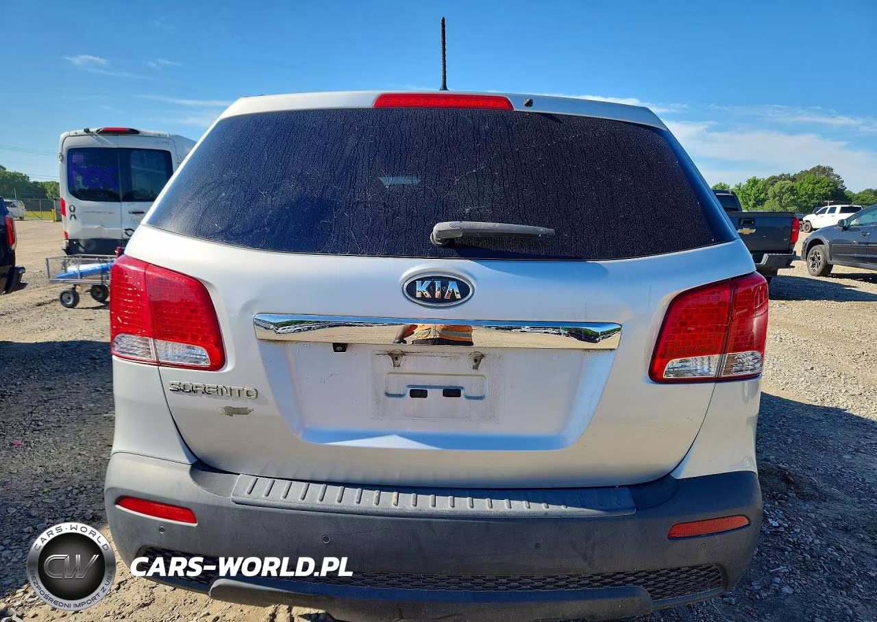 KIA SORENTO LX VIN:5XYKT4A18DG393499 - 6