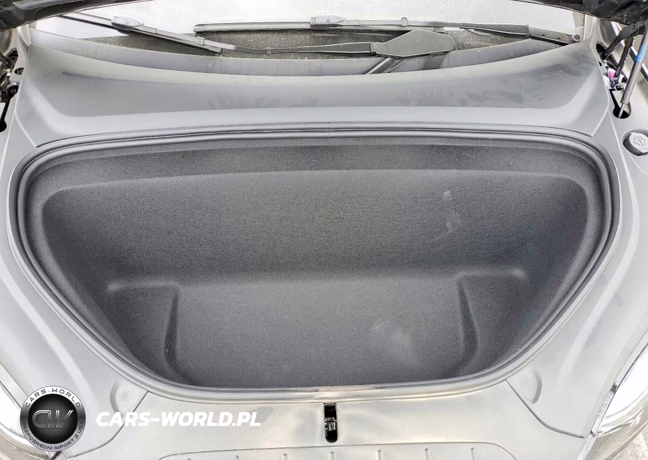 2025 Tesla Model X VIN:7SAXCBE67SF468104 - 12