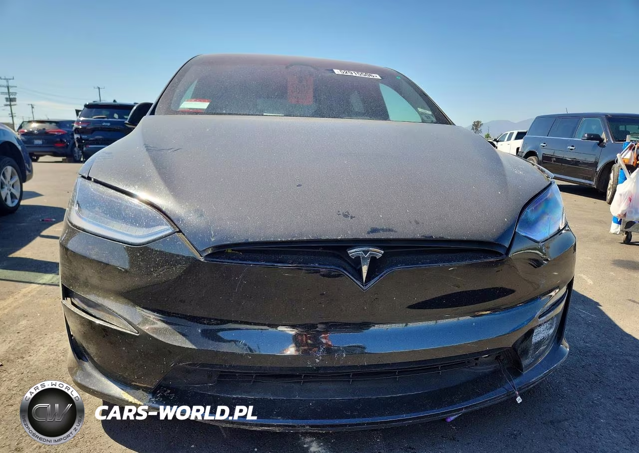2025 Tesla Model X VIN:7SAXCBE67SF468104 - 5